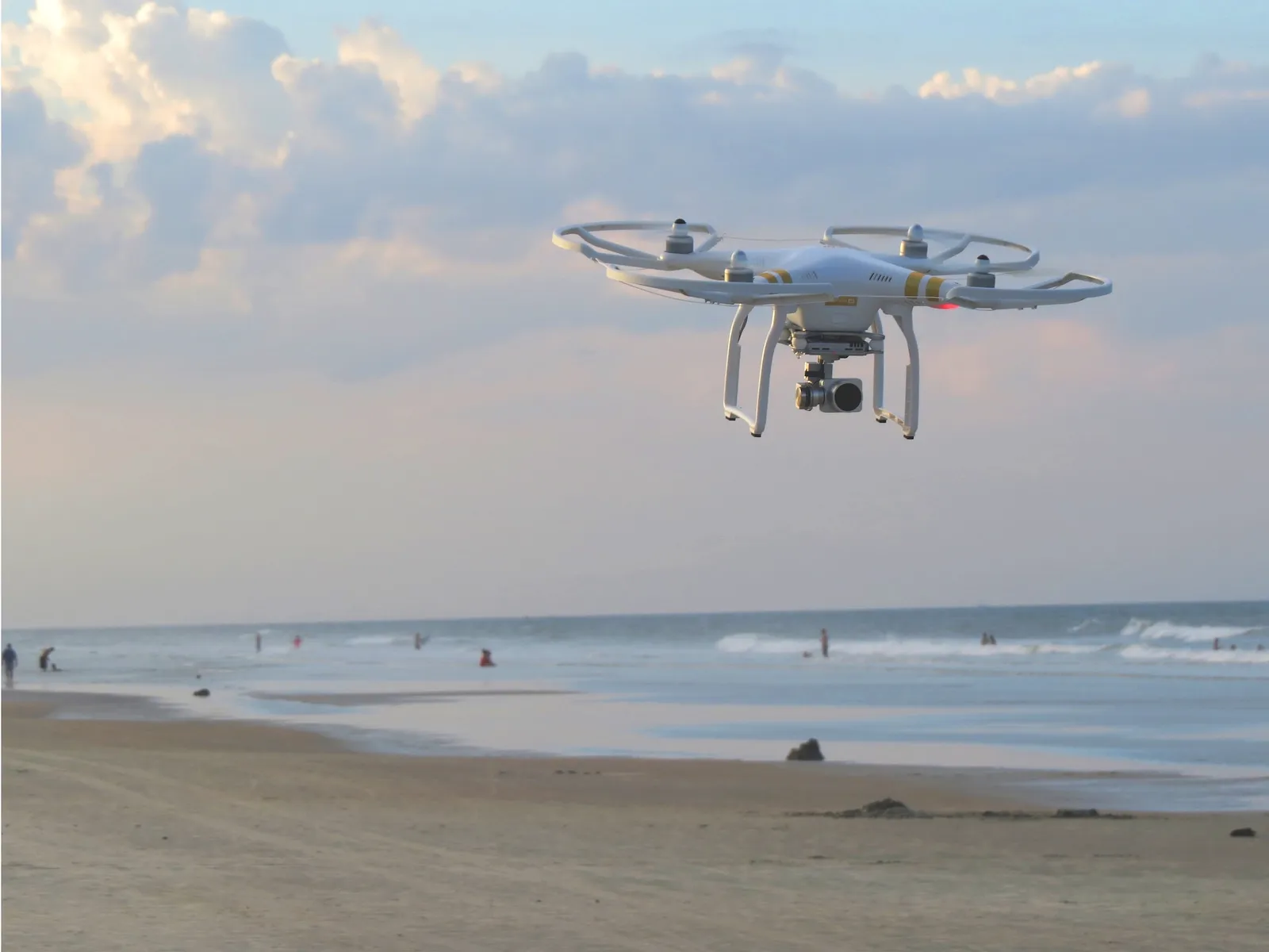 victordrosne-drone-photo-libre-de-droit-unsplash-credits-goes-to-matt-pritchard-500x500.jpg