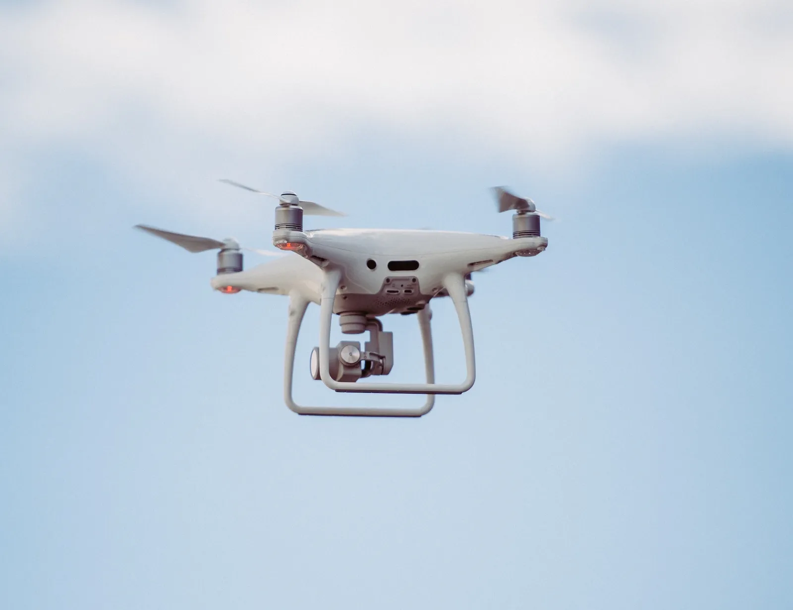 victordrosne-drone-photo-libre-de-droit-unsplash-credits-goes-to-annie-spratt-500x500.jpg