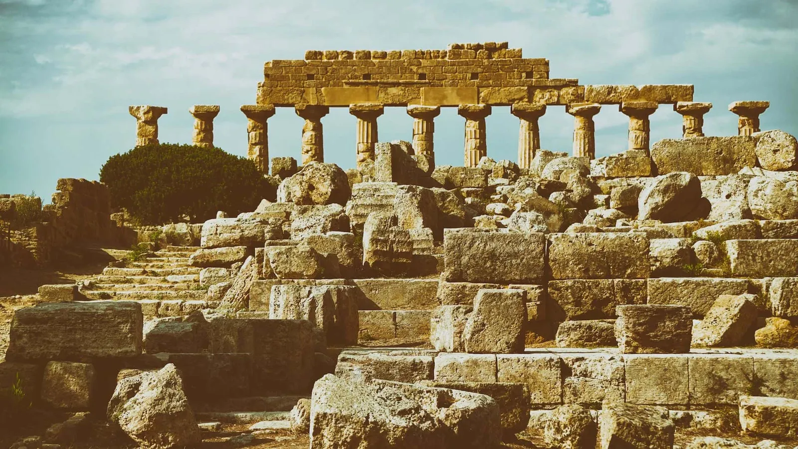 temple-selinonte-drone-sicile-image-14-1024x576.jpg