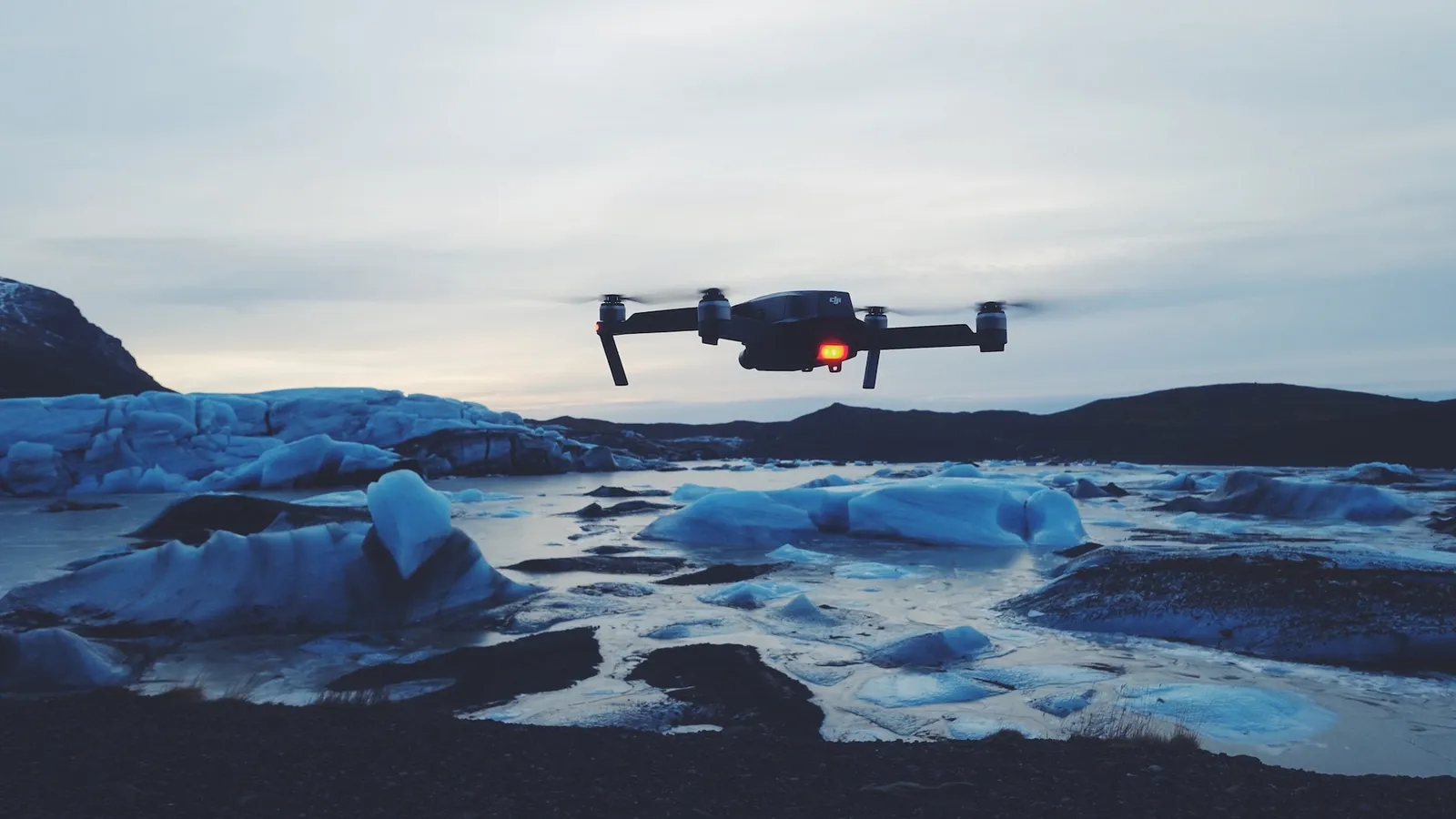 victordrosne-drone-photo-libre-de-droit-unsplash-credits-goes-to-dion-tavenier-500x500.jpg