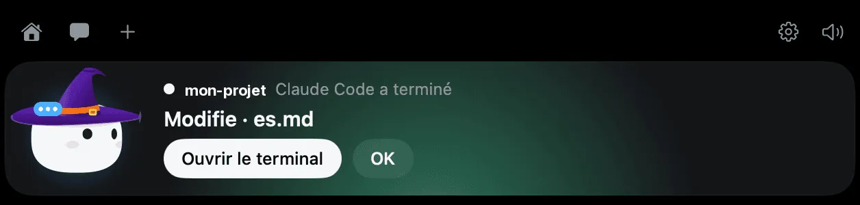 Coucou dans l'encoche de mon Mac : Claude Code vient de terminer une tâche.